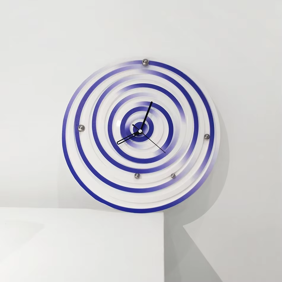 クラシックなキッチン用壁掛け時計、韓国風インテリア、ミニマリ - Interior Design Kitchen Modern のレビューと価格